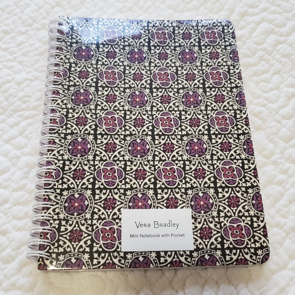 NEW Vera Bradley Notebook with Pocket